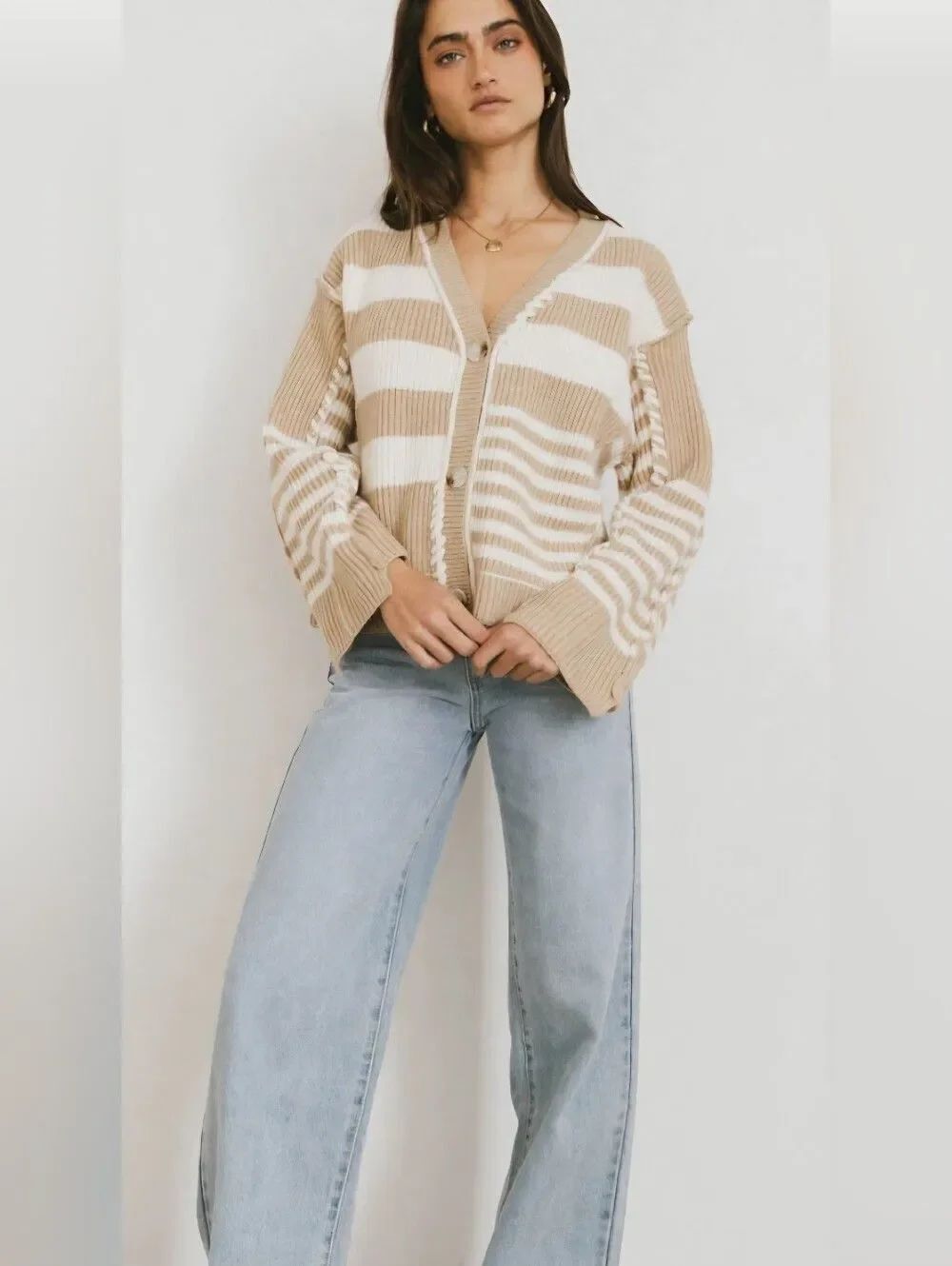 Böhme. Striped V-Neck Button Cardigan Sweater in Cream and Tan. Size XL. NWT